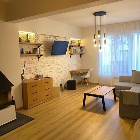 Trendy And Stylish In City Centre For Business And Leisure Sofya Dış mekan fotoğraf
